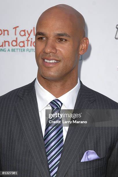 Jason R. Taylor Jason Taylor Foundation Photos and Premium High Res Pictures - Getty Images