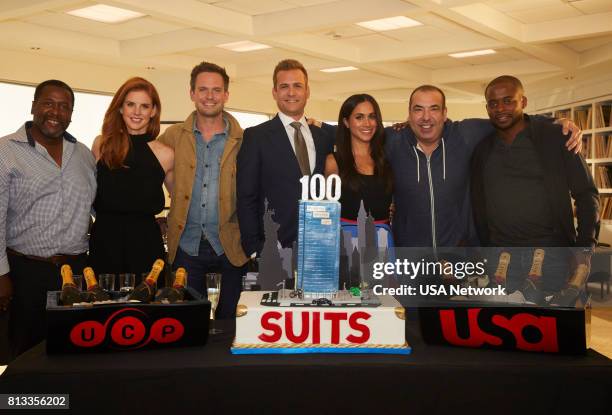 1 0 Rick Hoffman Bilder Und Fotos Getty Images 1 0 Rick Hoffman Bilder Und Fotos Getty Images
