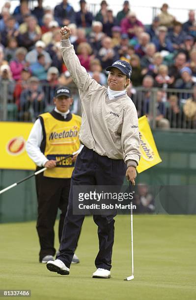 Golf: Women's British Open, Karrie Webb victorious after winning on Sunday at Turnberry GC, Ailsa, GBR 8/11/2002