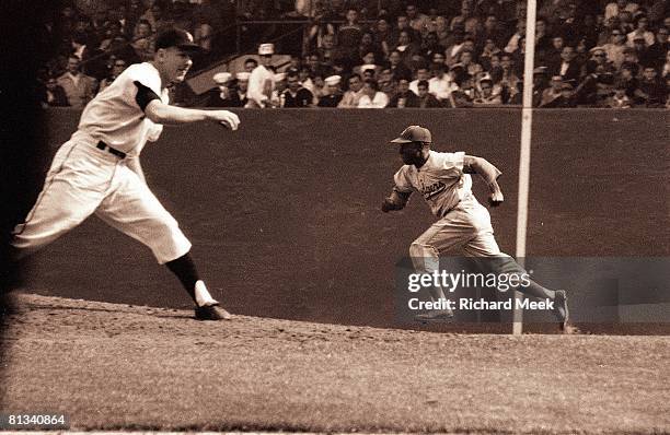 Baseball: Brooklyn Dodgers Jackie Robinson in action, running bases vs New York Giants, New York, NY 5/26/1956