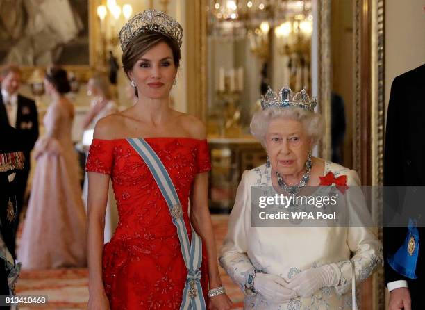 Britain's Queen Elizabeth II and Queen Letizia of Spain pose for a group photograph before a State Banquet at Buckingham Palace on July 12, 2017 in...