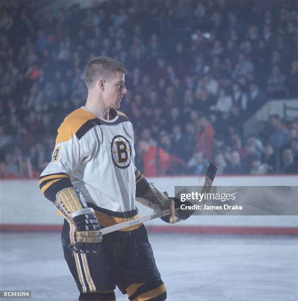 Hockey: Boston Bruins Bobby Orr on ice during game vs Detroit Red Wings, Boston, MA 3/18/1967