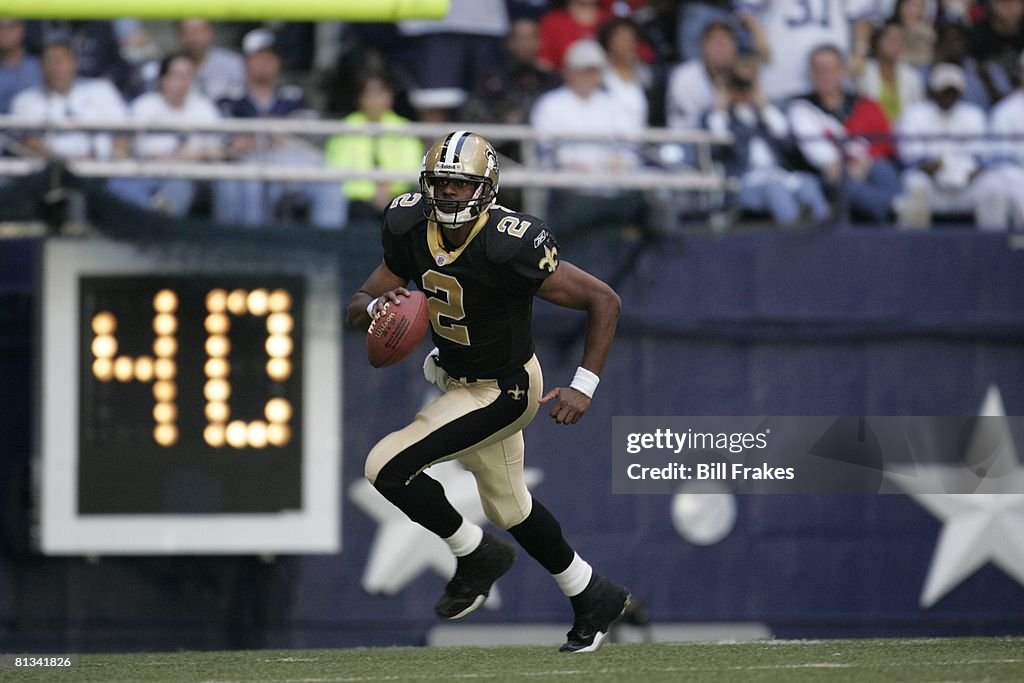 New Orleans Saints QB Aaron Brooks in action vs Dallas Cowboys,... News