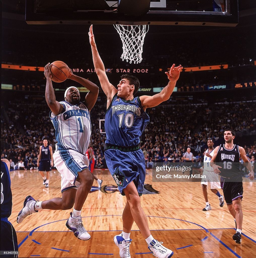 Hornets Rockets 2002 All Star Game, Charlotte Hornets Baron Davis in action vs Minnesota ...