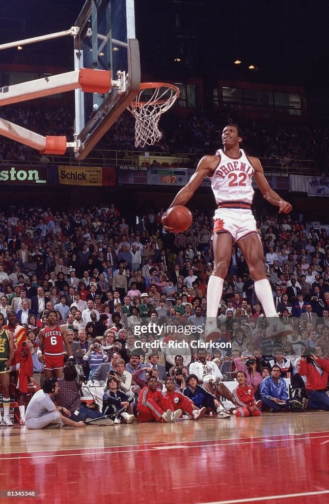 NBA Slam Dunk Contest, Phoenix Suns Larry Nance in action, making ...