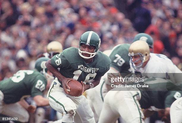 Coll, Football: Michigan State QB Jimmy Raye in action vs Notre Dame, East Lansing, MI