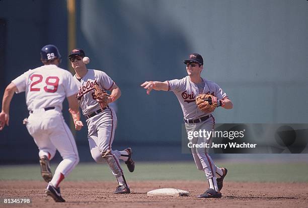 Billy Ripken” Baseball Photos and Premium High Res Pictures - Getty Images