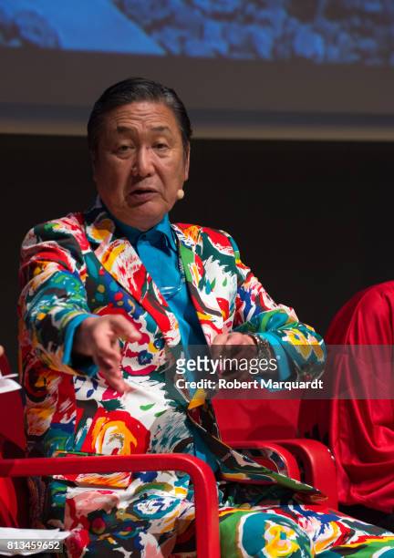 Kansai Yamamoto attends the 'David Bowie is Fashion' conference at News  Photo - Getty Images