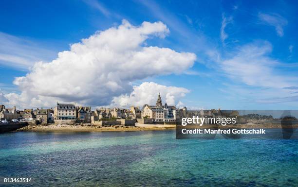 roscoff waterfront - roscoff stock pictures, royalty-free photos & images