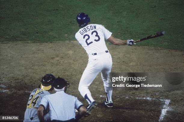 Baseball: World Series, Los Angeles Dodgers Kirk Gibson in action, hitting game winning HR vs Oakland Athletics, Los Angeles, CA