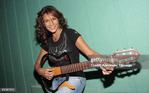 Lorena Rojas poses at the Liga Contra El Cancer benefit on June 1, 2008 in Miami, Florida.