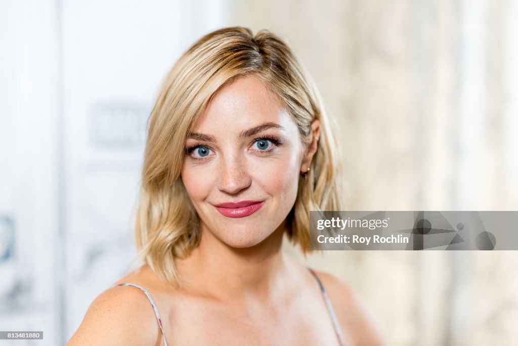 Build Presents Abby Elliott Discussing The Show "Odd Mom Out"