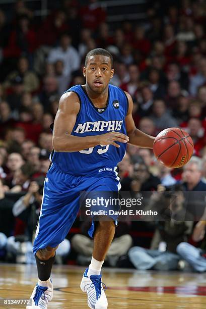 College Basketball: Memphis Darius Washington in action vs Louisville, Louisville, KY 2/9/2005