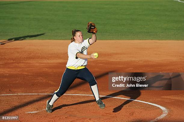 Jennifer Ritter Softball Michigan Jennie Ritter Photos and Premium High Res Pictures - Getty Images