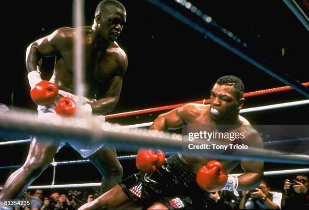 Boxing: WBC/WBA/IBF Heavyweight Title, James Buster Douglas in action, knocking out Mike Tyson at Tokyo Dome, Tokyo, JPN 2/11/1990