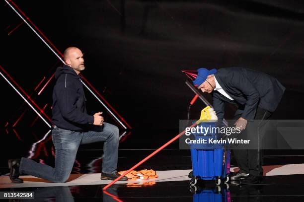 Player David Ross and actor Bill Murray accept the Best Moment award on behalf of the 2016 World Series champion Chicago Cubs onstage at The 2017...