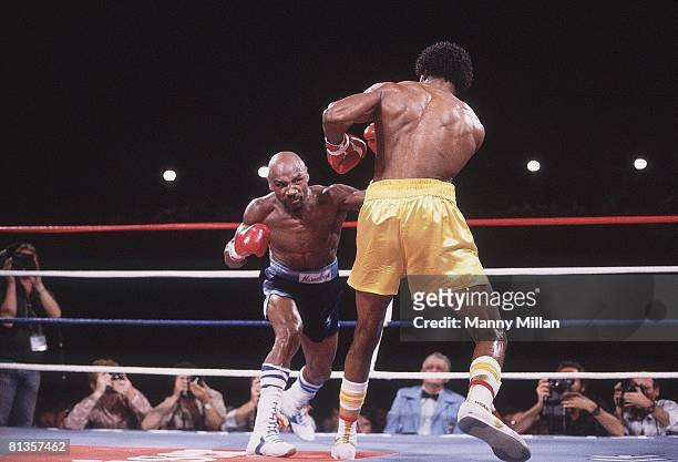 Boxing: WBC/WBA/IBF Middleweight Title, Marvin Hagler in action vs Thomas Hearns at Caesars Palace, Las Vegas, NV 4/15/1985