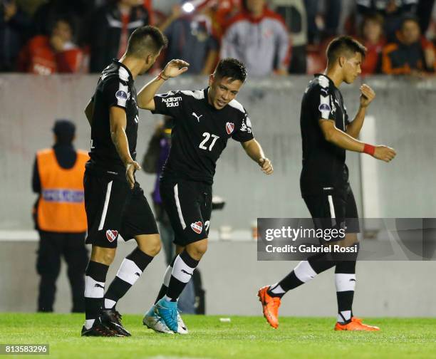 Ezequiel Barco of Independiente celebrates with teammates after scoring the second goal of his team during the first leg match between Independiente...