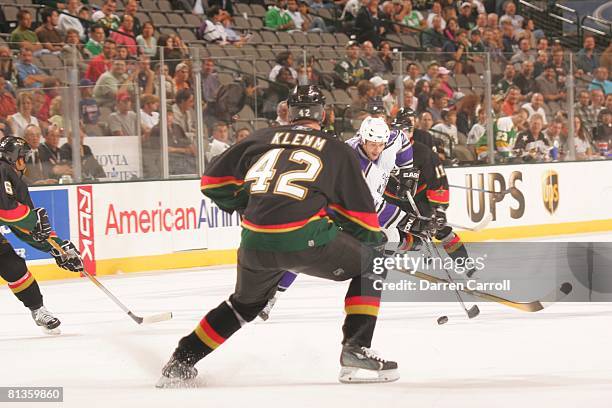 Hockey: Los Angeles Kings Craig Conroy in action vs Dallas Stars Jon Klemm , Dallas, TX