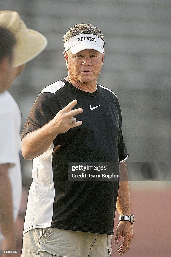 Coach Probst Hoover High head coach Rush Propst during practice, Hoover, AL News ...