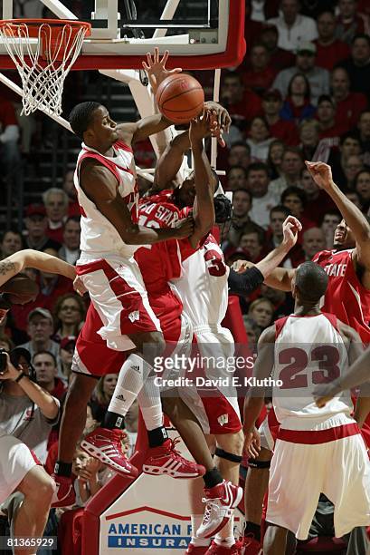 College Basketball: Wisconsin Alando Tucker in action during block vs Ohio State, Madison, WI 1/9/2007