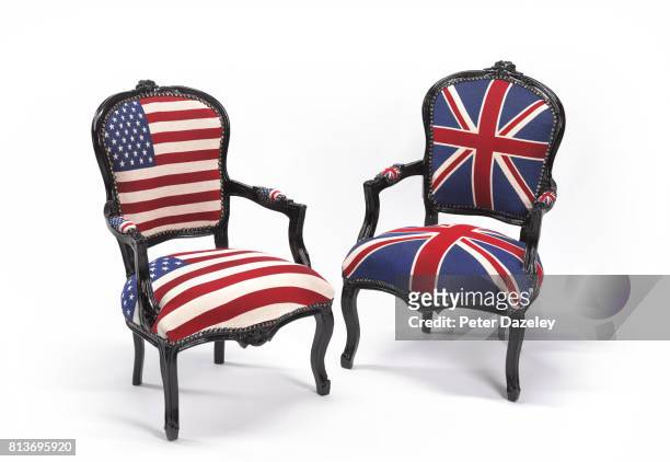 british and american culture harmony - diplomatie photos et images de collection