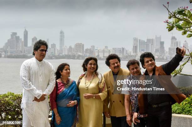 Ghazal singers Talat Aziz, Rekha Bhardwaj, Mitali Singh, Pankaj Udhas, Anup Jalota and Sudeep Banerjee after the announcement of the 16th Khazana...