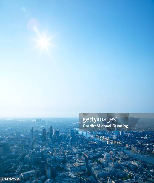 london aerial - sonne himmel stock-fotos und bilder