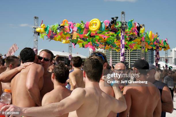 Chest Baloon 473 Chest Balloon Stock Photos, High-Res Pictures, and Images - Getty ...
