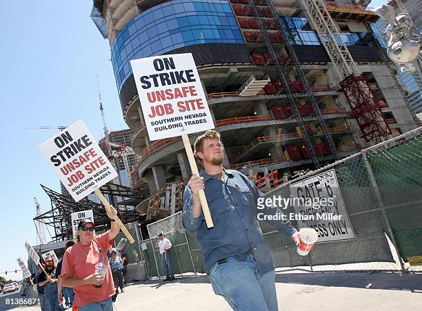 Construction workers protest in front of the construction site for CityCenter June 3, 2008 in Las Vegas, Nevada. Workers walked off the job late...