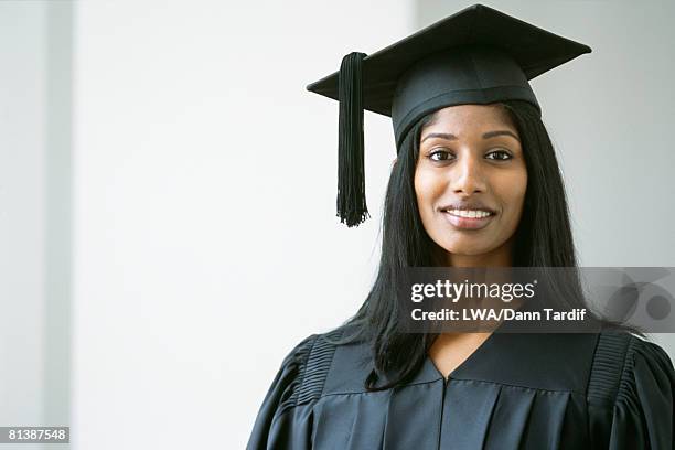 Indianized Graduation Robe Indian Graduates Photos and Premium High Res Pictures - Getty Images