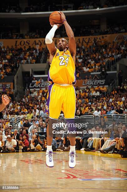 Kobe Bryant of the Los Angeles Lakers shoots a jump shot in Game Five of the Western Conference Finals against the San Antonio Spurs during the 2008...