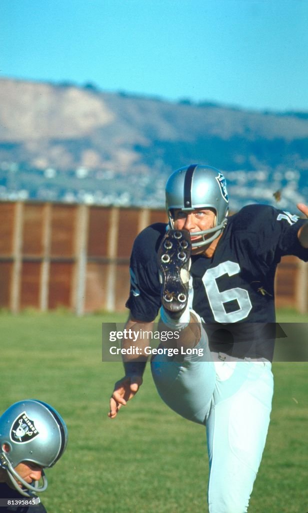 Oakland Raiders QB George Blanda