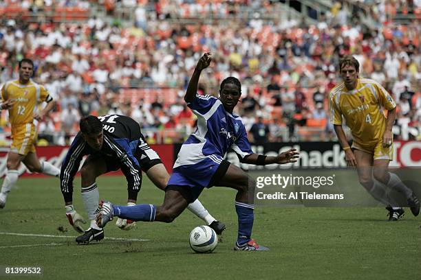 Soccer: MLS All Star Game, East's Damani Ralph in action vs West goalie Pat Onstad , Washington, DC 7/31/2004