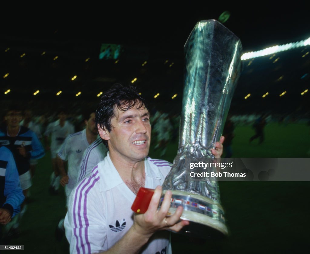 Real Madrid Win The UEFA Cup