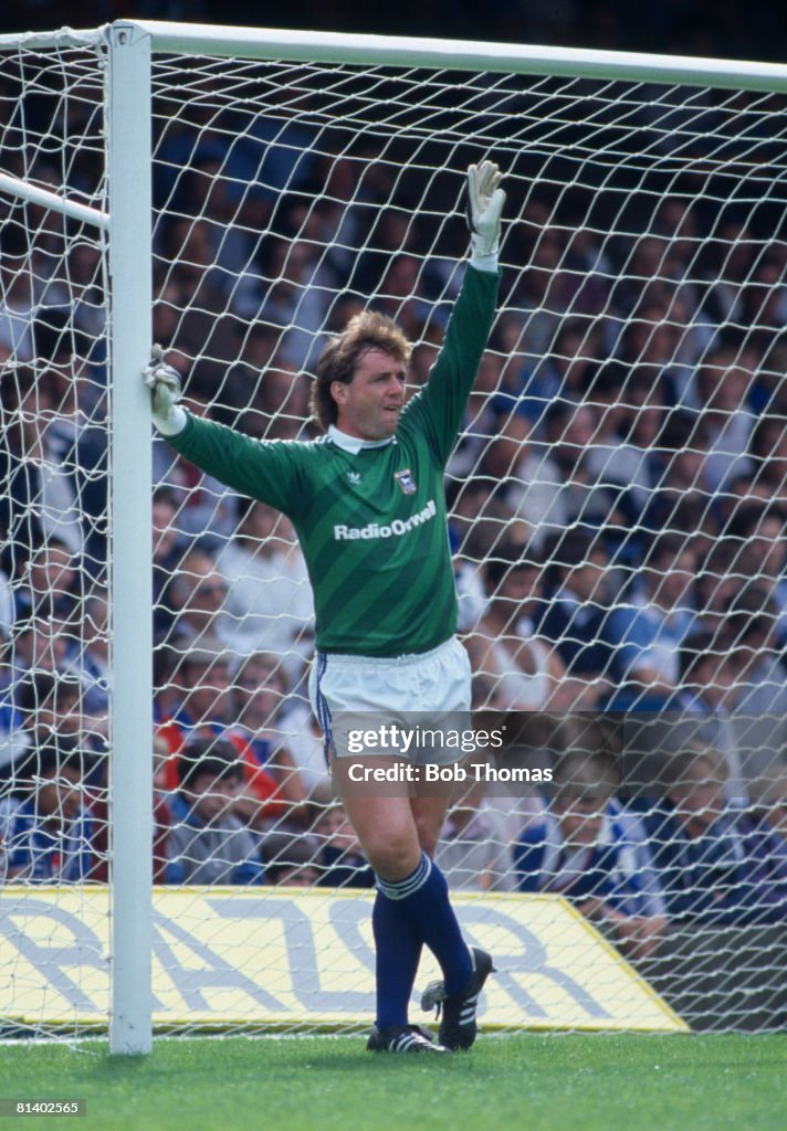 Paul Cooper Ridge Ipswich Town goalkeeper Paul Cooper during the 1st Division match ...