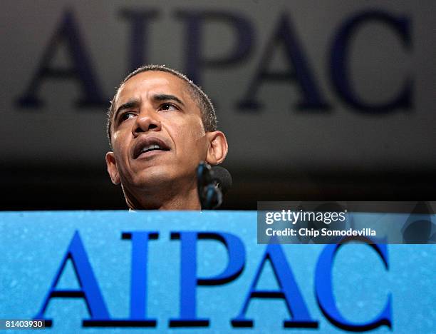 Democratic presidential hopeful Sen. Barack Obama addresses the American Israel Public Affairs Committee Policy Conference at the Washington...