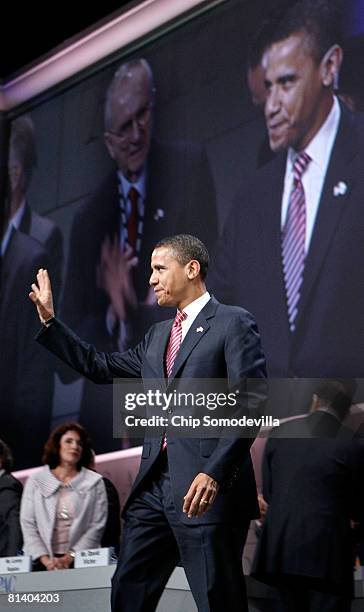 Democratic presidential hopeful Sen. Barack Obama arrives to speak at the American Israel Public Affairs Committee Policy Conference at the...