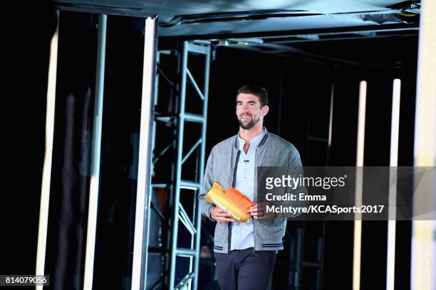 Honoree Michael Phelps attends Nickelodeon Kids' Choice Sports Awards 2017 at Pauley Pavilion on July 13, 2017 in Los Angeles, California.