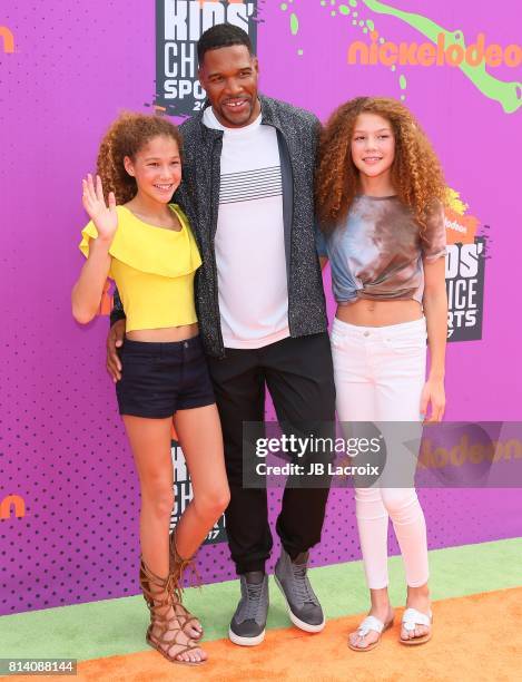 Michael Strahan, Sophia Strahan and Isabella Strahan attend the 2017 Nickelodeon Kids' Choice Sports Awards at Pauley Pavilion on July 13, 2017 in...