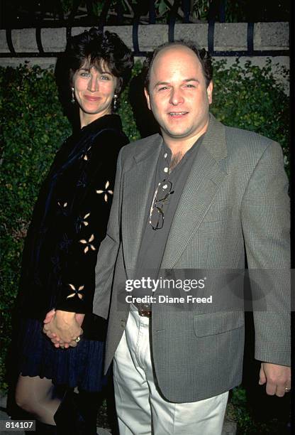 Jason Alexander and his wife.