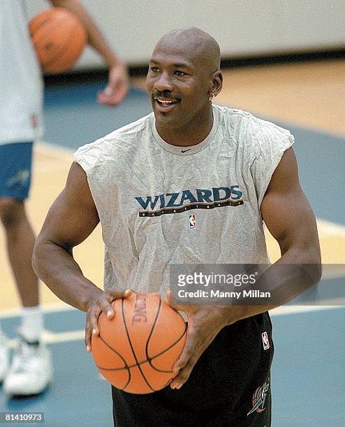 Michael Jordan Practice Foto e immagini stock - Getty Images
