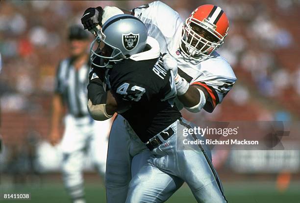 Stevon 19 Stevon Moore Photos & High Res Pictures - Getty Images