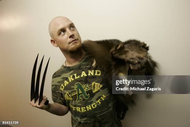 18 Wolverine Animal Claws Photos and Premium High Res Pictures - Getty Images 18 Wolverine Animal Claws Photos and Premium High Res Pictures - Getty Images