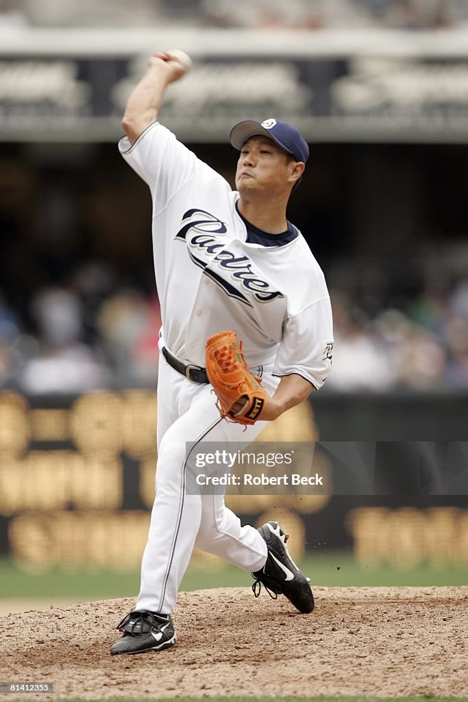 San Diego Padres Akinori Otsuka in action, pitching vs Chicago Cubs ...