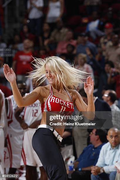 Houston Rockets Dance Houston Rocket Dancers Photos and Premium High Res Pictures - Getty Images