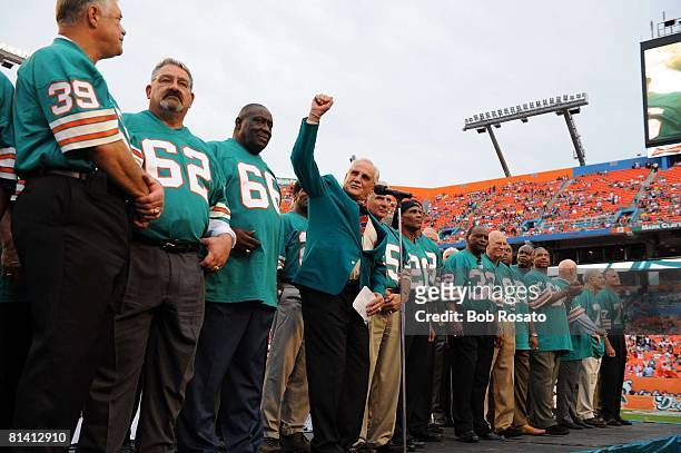 Football: Hall of Famer and former Miami Dolphins coach Don Shula at ceremony for 1972 undefeated team during halftime of game vs Baltimore Ravens,...