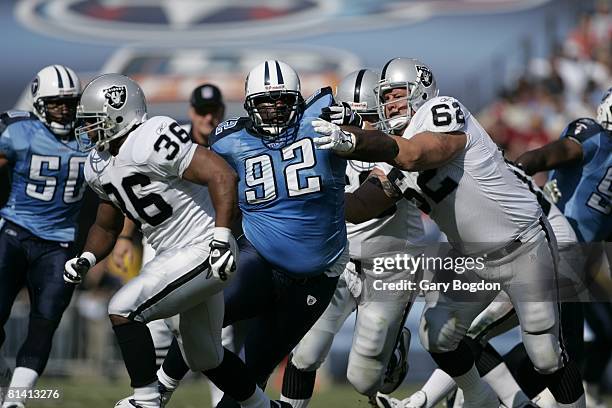 Football: Tennessee Titans Albert Haynesworth in action vs Oakland Raiders, Nashville, TN