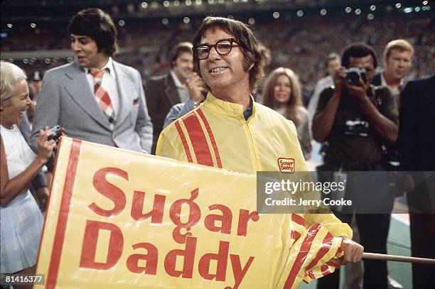 Tennis: Battle of Sexes, Closeup of Bobby Riggs with SUGAR DADDY sign before match vs Billie Jean King at Astrodome, Houston, TX 9/20/1973