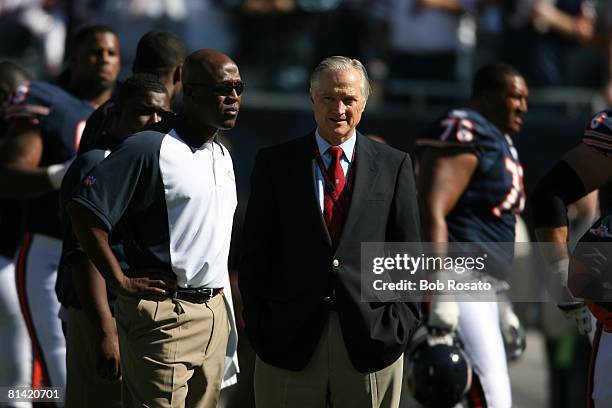 Football: Chicago Bears coach Lovie Smith and owner Michael McCaskey on sidelines during game vs Buffalo Bills, Chicago, IL 10/8/2006